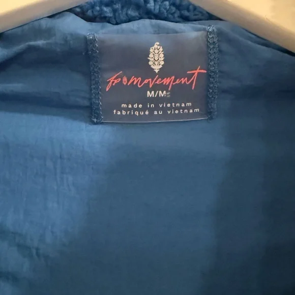 NWT Free People FP Movement Scout it Out Fleece Vest Light Cobalt Sporty Medium - Picture 4 of 10